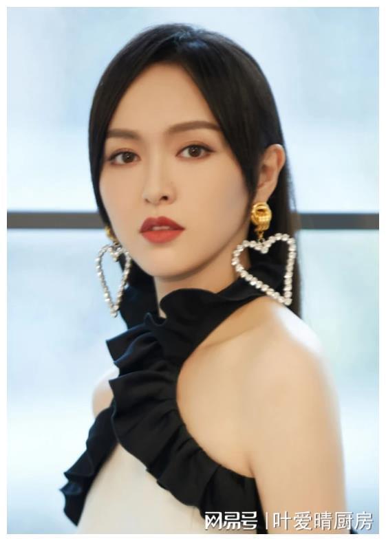 10位明星妻子哪位明星的老婆最漂亮k8凯发一触即发娱乐圈颜值最高的(图4)