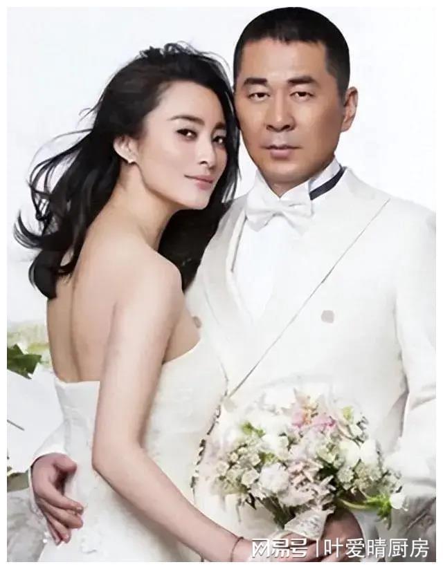 10位明星妻子哪位明星的老婆最漂亮k8凯发一触即发娱乐圈颜值最高的(图8)