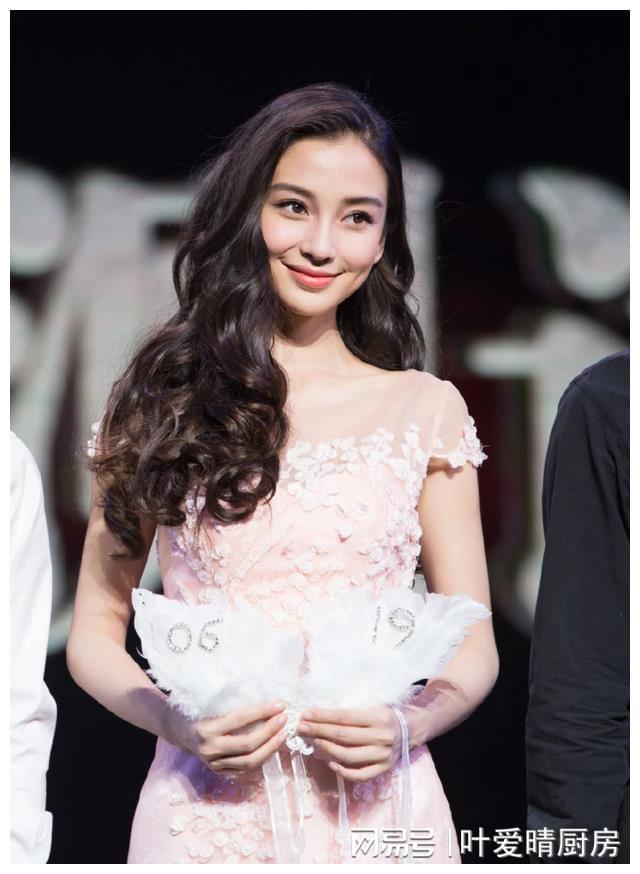 10位明星妻子哪位明星的老婆最漂亮k8凯发一触即发娱乐圈颜值最高的(图24)