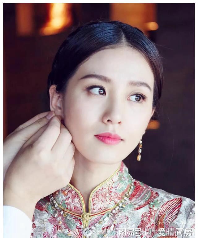 10位明星妻子哪位明星的老婆最漂亮k8凯发一触即发娱乐圈颜值最高的(图33)