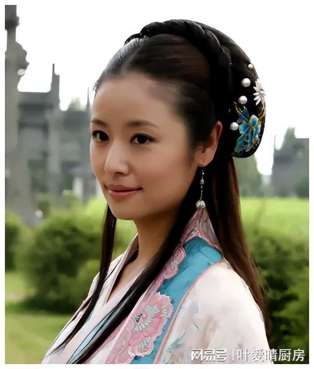10位明星妻子哪位明星的老婆最漂亮k8凯发一触即发娱乐圈颜值最高的(图36)