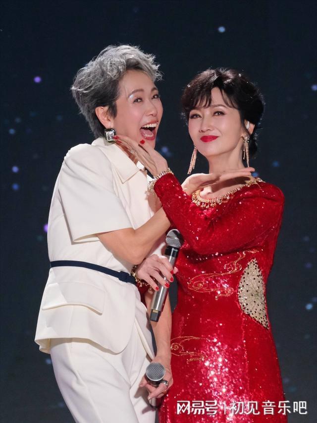 子许仙30年后撒糖竟藏惊天秘密K8凯发天生赢家神仙售后！白娘(图6)